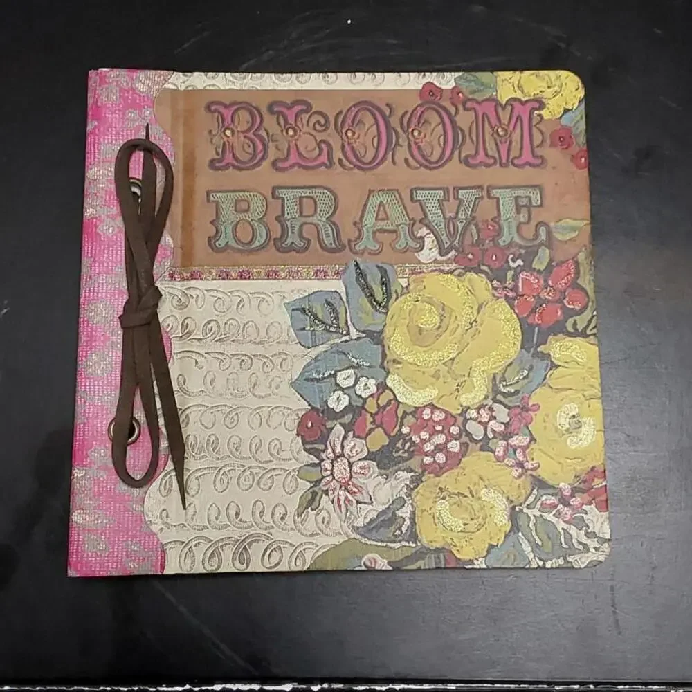 Demdaco Brave Girl Bloom Brave Photo Album